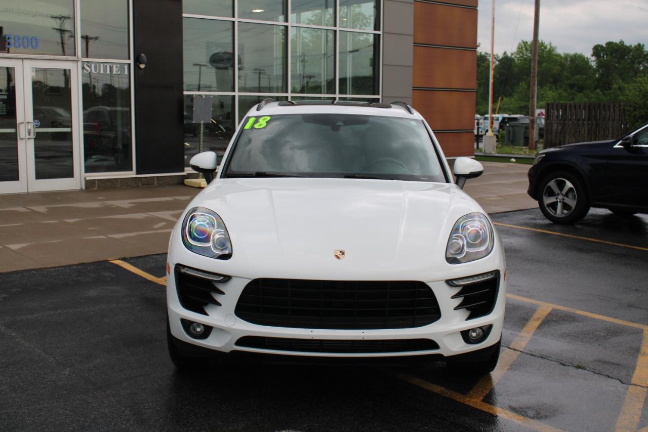 Porsche Macan Base 2018