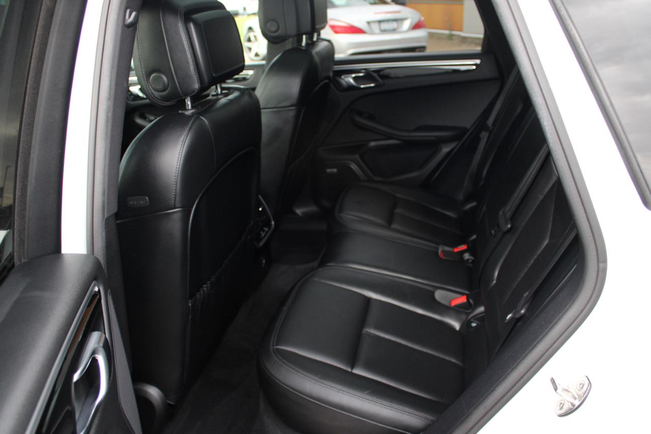 Porsche Macan Base 2018