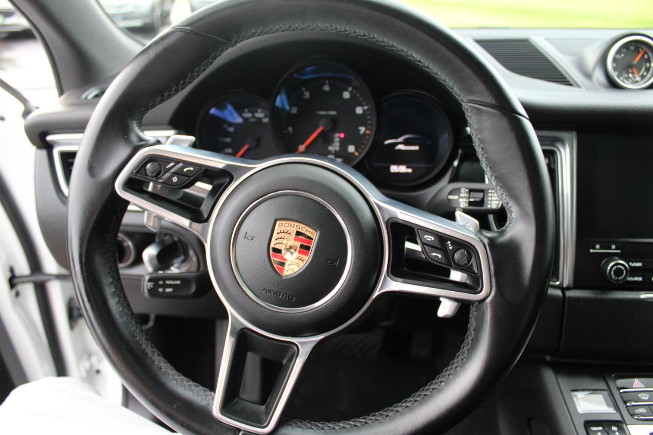 Porsche Macan Base 2018