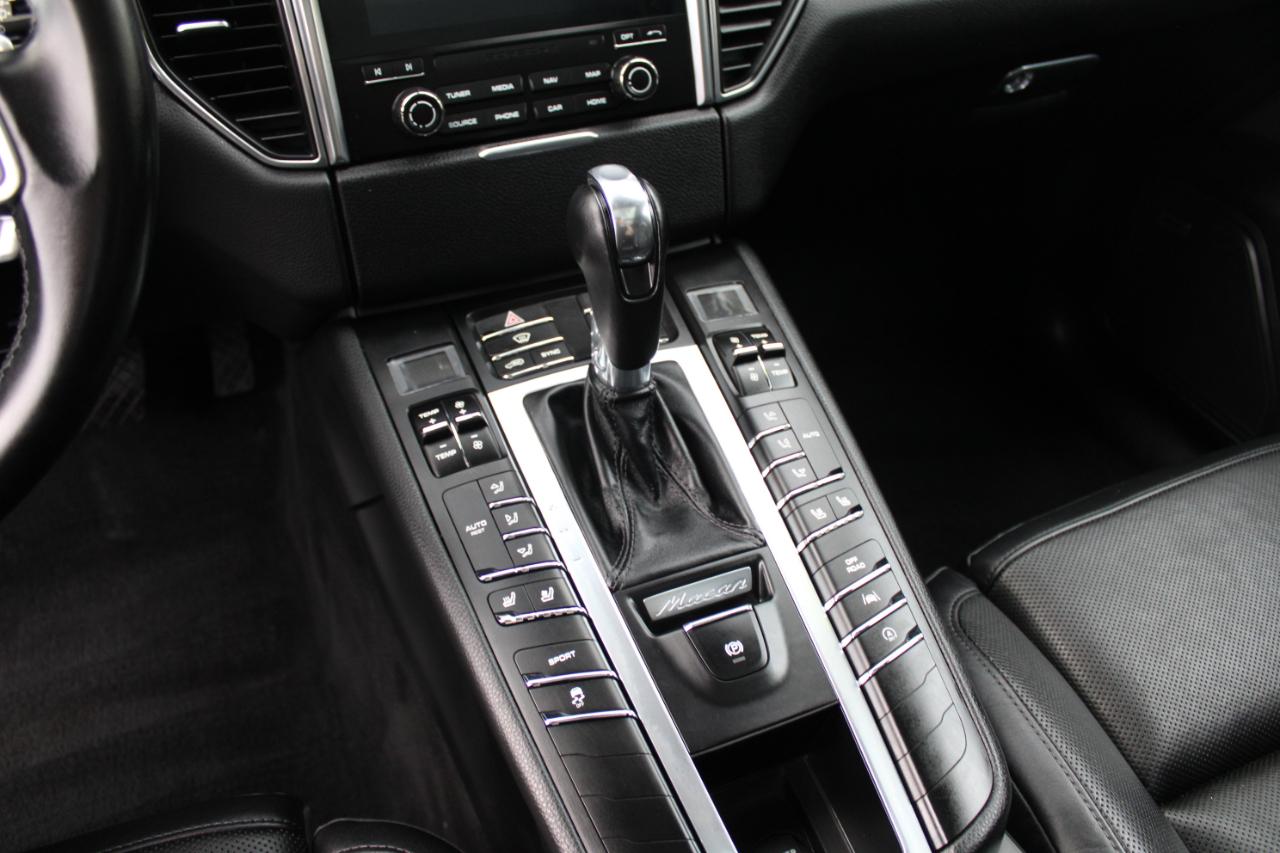 Porsche Macan Base 2018