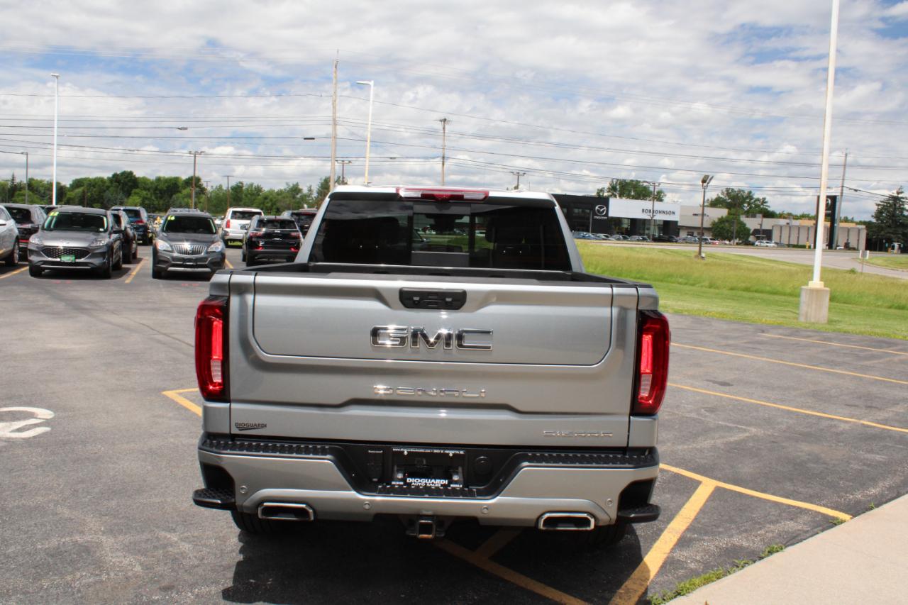 GMC Sierra 1500 Denali Ultimate Crew Cab 4WD 2025