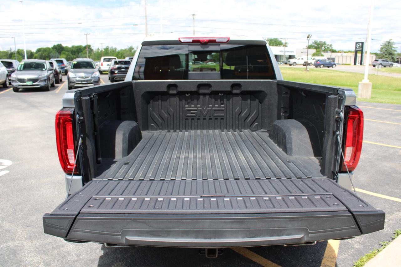 GMC Sierra 1500 Denali Ultimate Crew Cab 4WD 2025