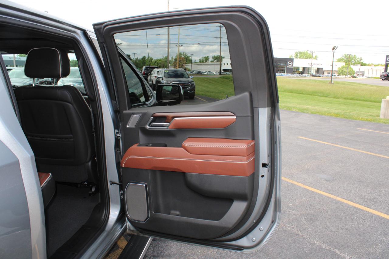GMC Sierra 1500 Denali Ultimate Crew Cab 4WD 2025