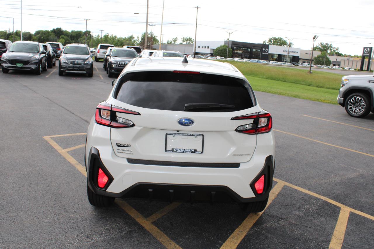 Subaru Crosstrek Base 2024