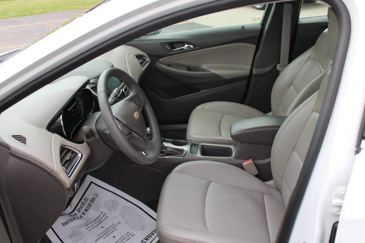 Chevrolet Cruze Premier Hatchback 2018