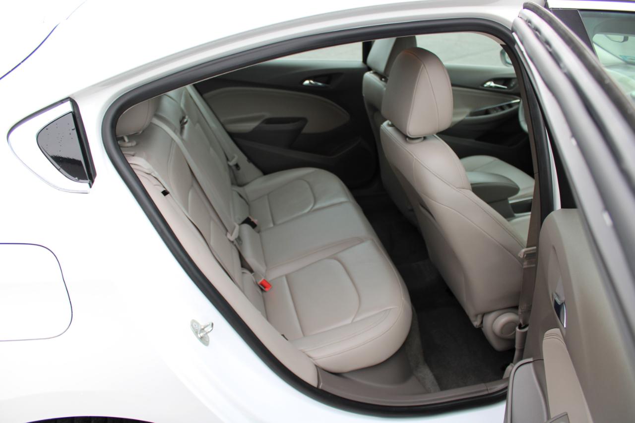 Chevrolet Cruze Premier Hatchback 2018