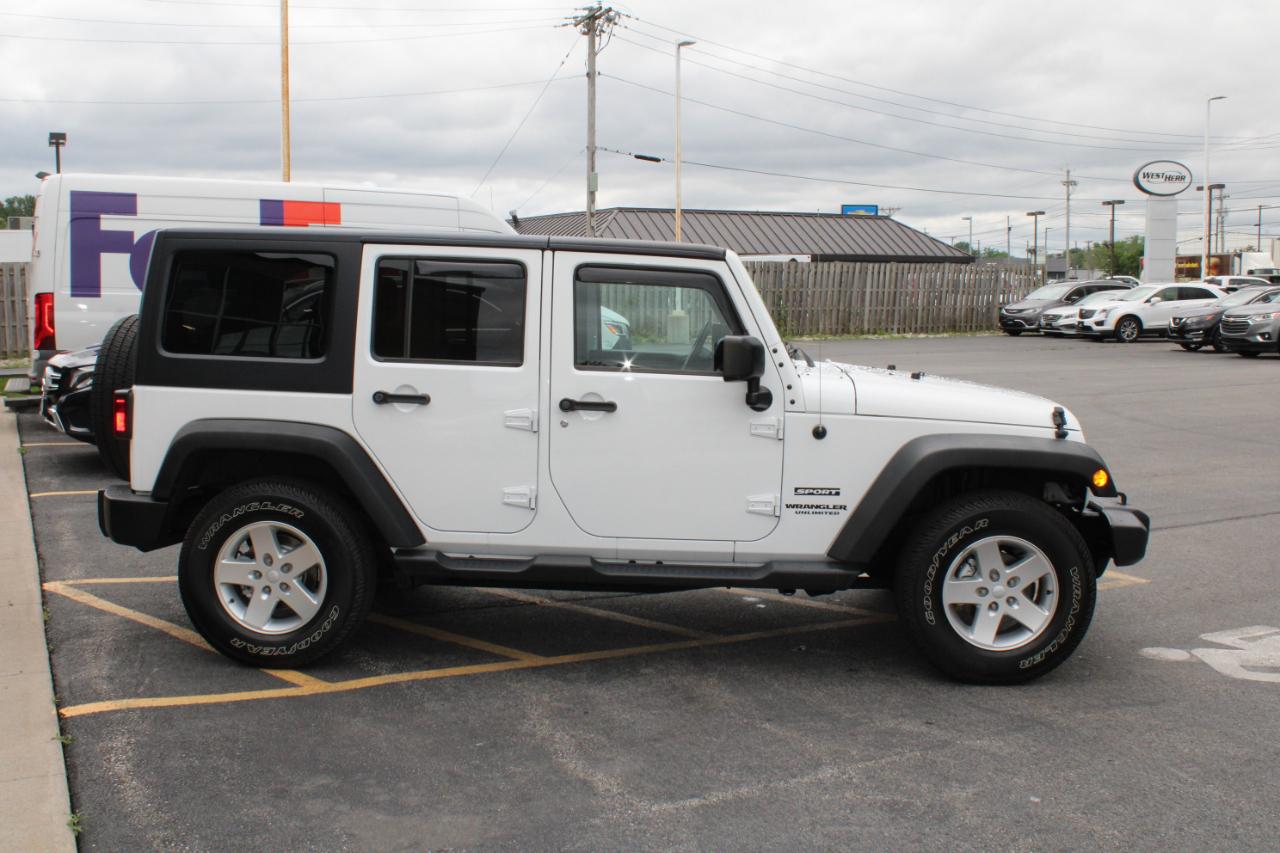 Jeep Wrangler Unlimited Sport 4WD 2015
