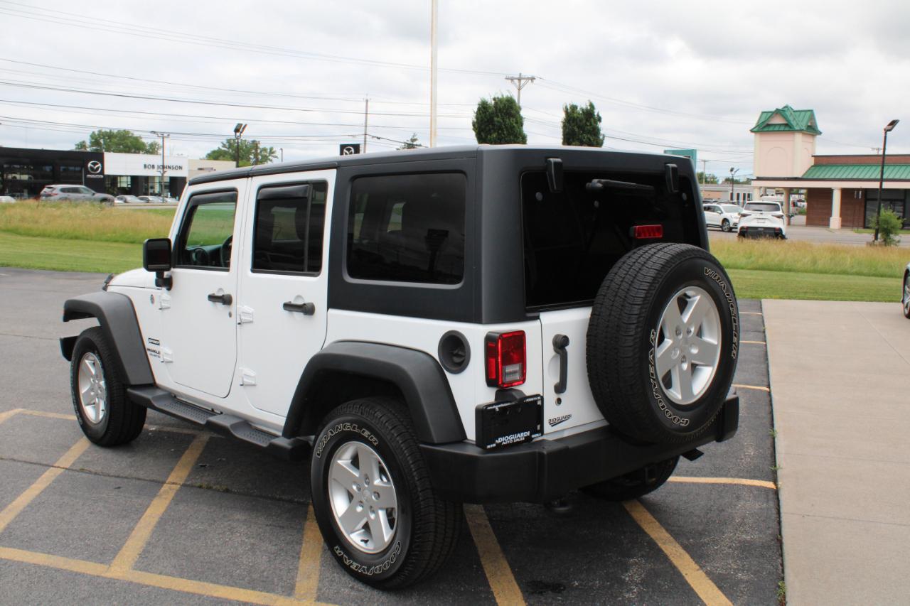 Jeep Wrangler Unlimited Sport 4WD 2015