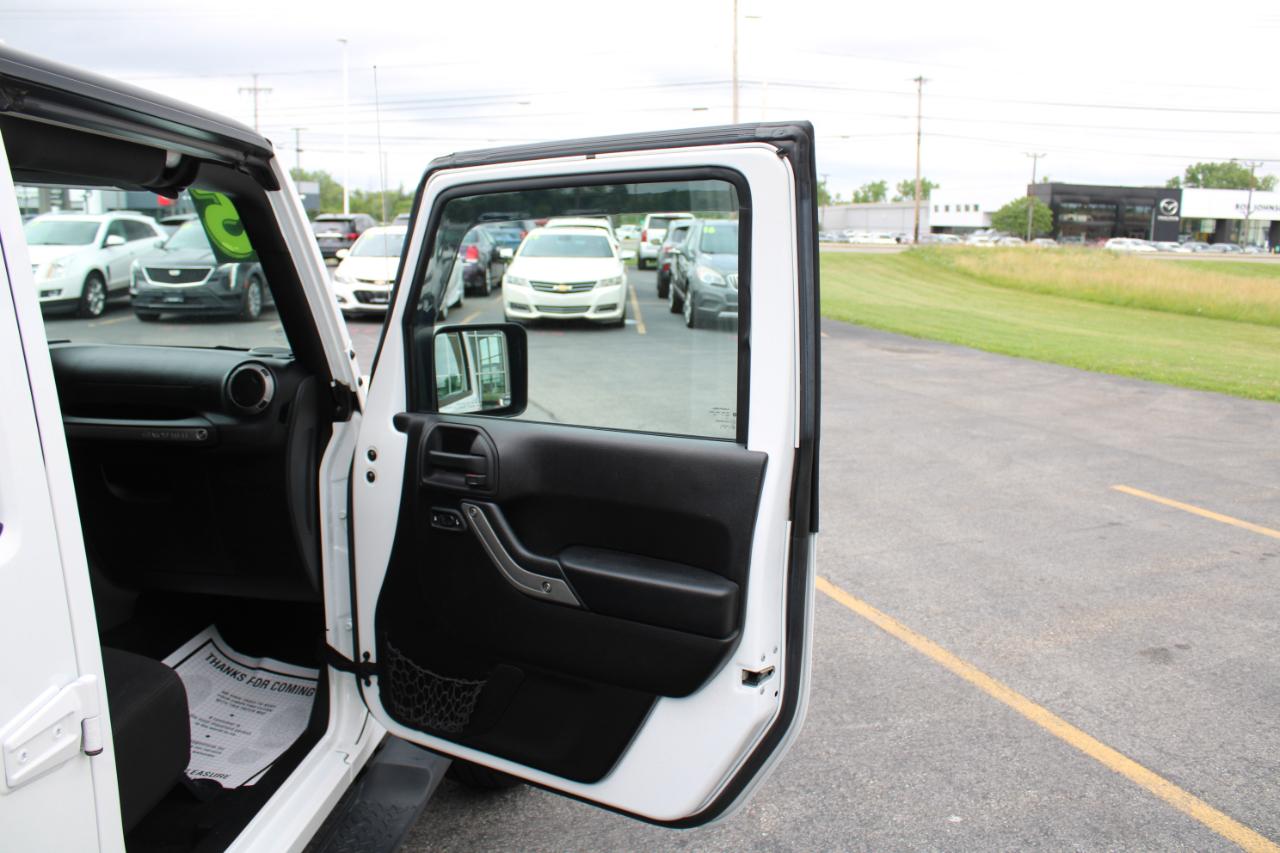 Jeep Wrangler Unlimited Sport 4WD 2015