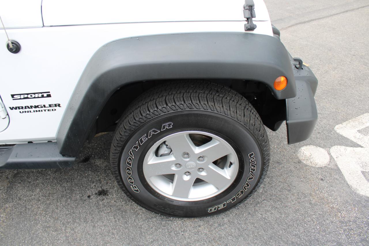 Jeep Wrangler Unlimited Sport 4WD 2015