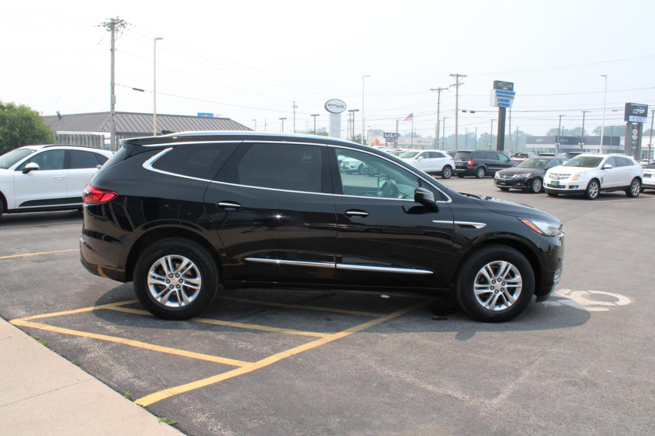 Buick Enclave Essence AWD 2020