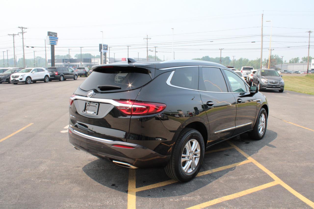 Buick Enclave Essence AWD 2020