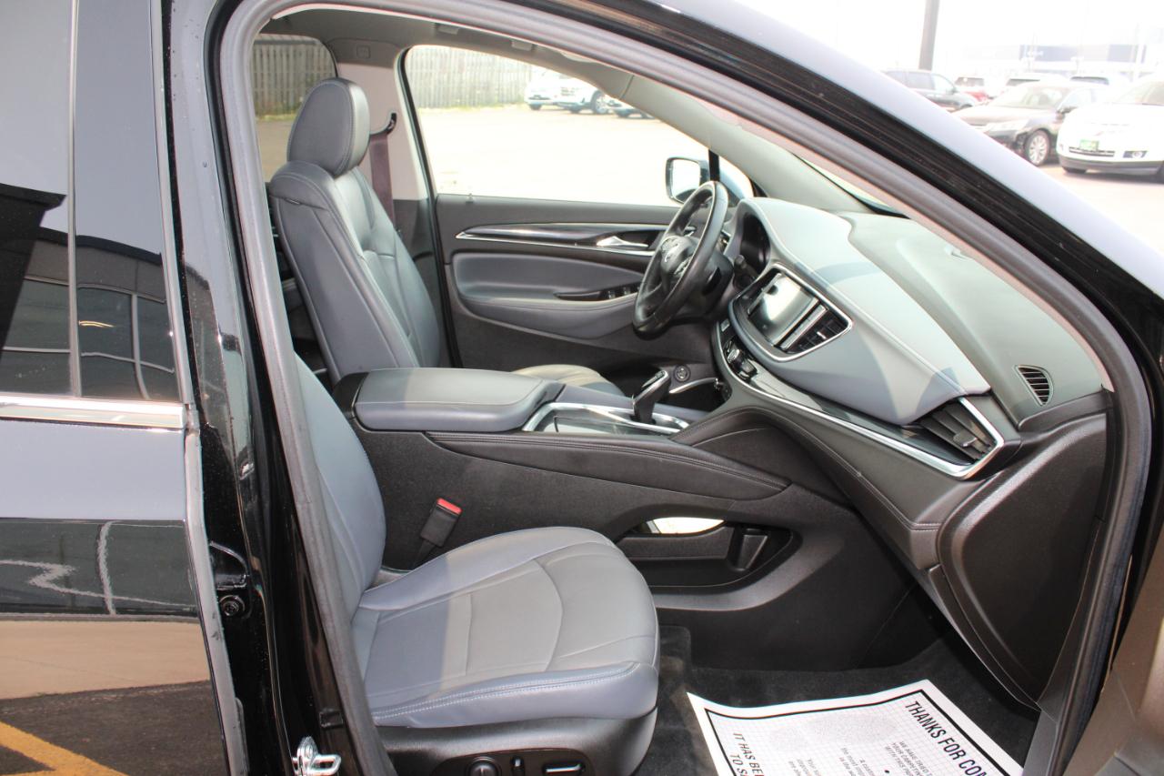 Buick Enclave Essence AWD 2020