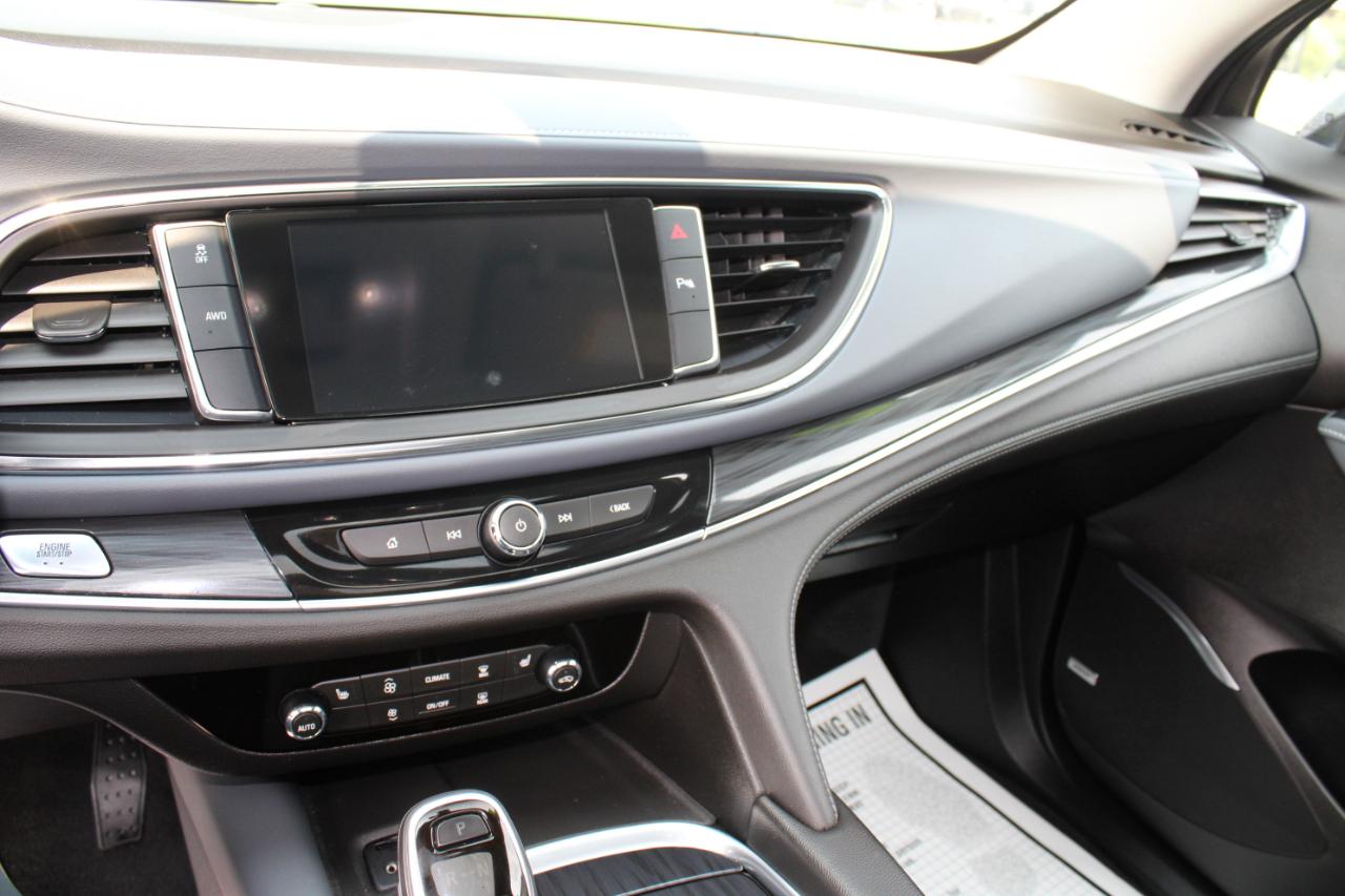 Buick Enclave Essence AWD 2020