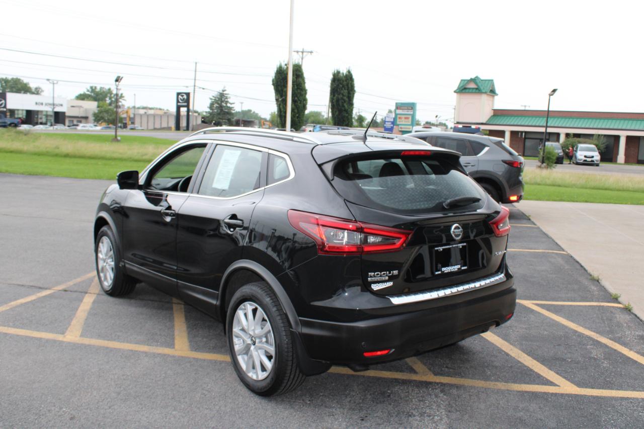 Nissan Rogue Sport SV AWD 2020
