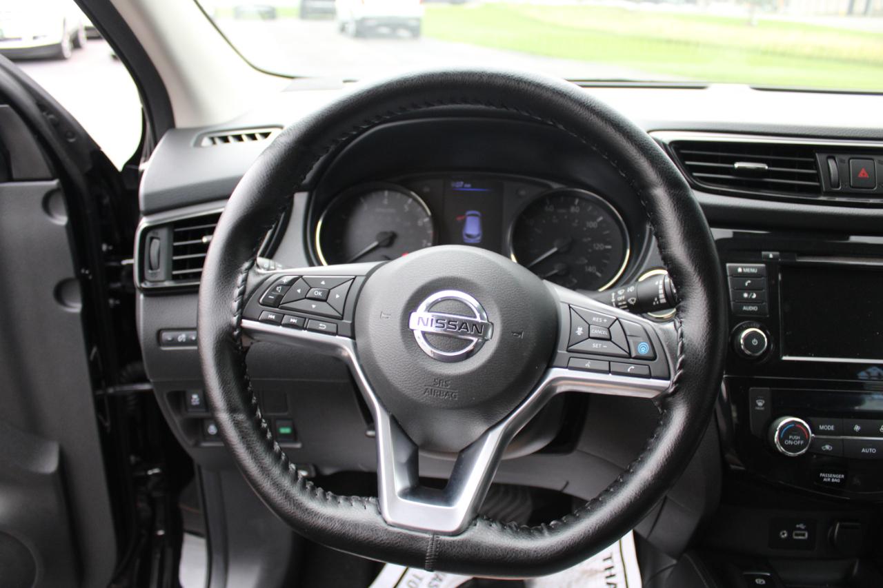 Nissan Rogue Sport SV AWD 2020