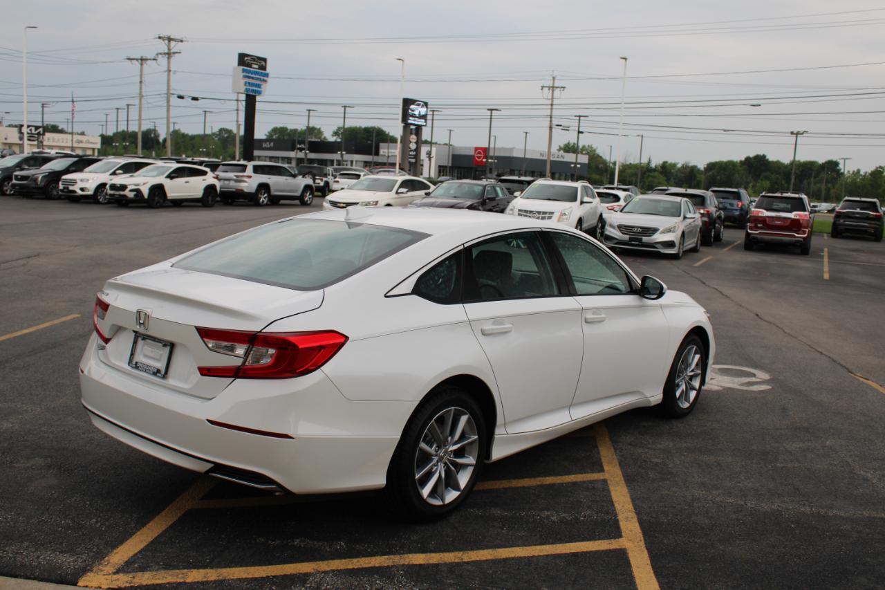 Honda Accord LX CVT 2022