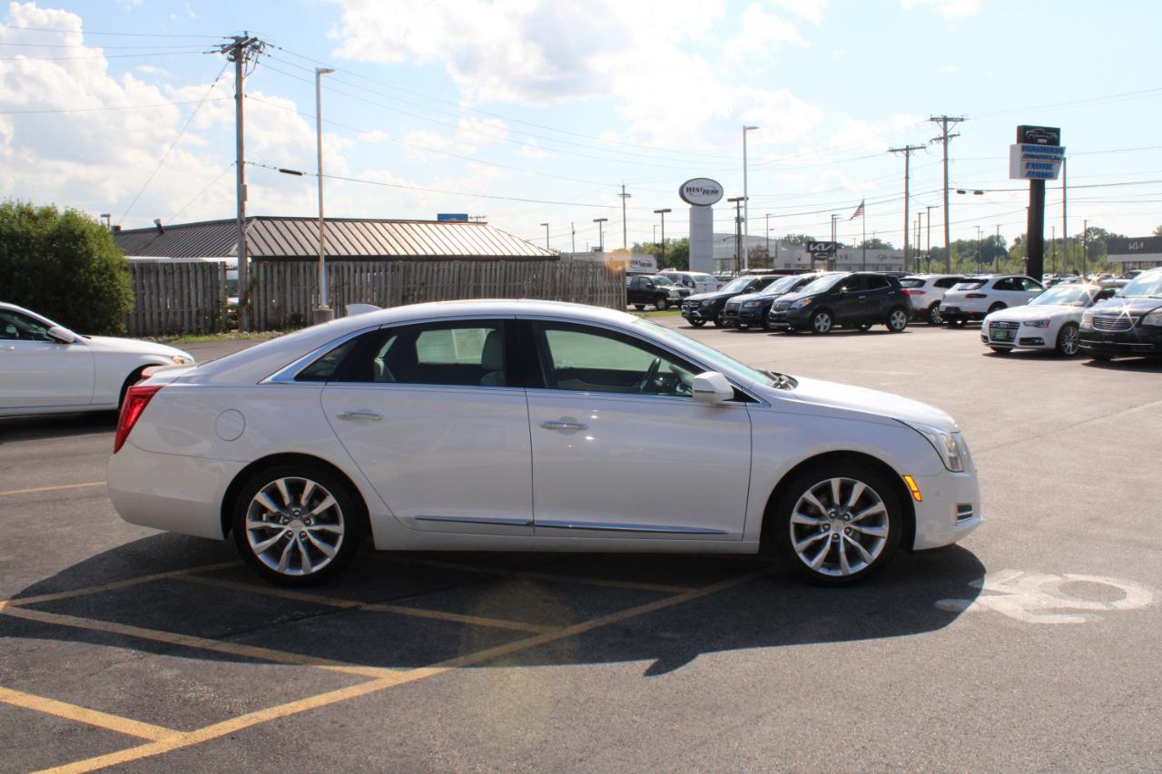 Cadillac XTS Luxury FWD 2017