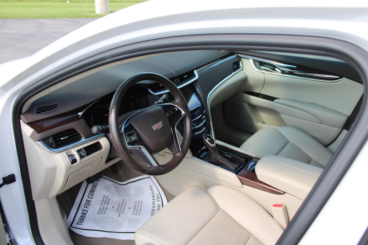 Cadillac XTS Luxury FWD 2017