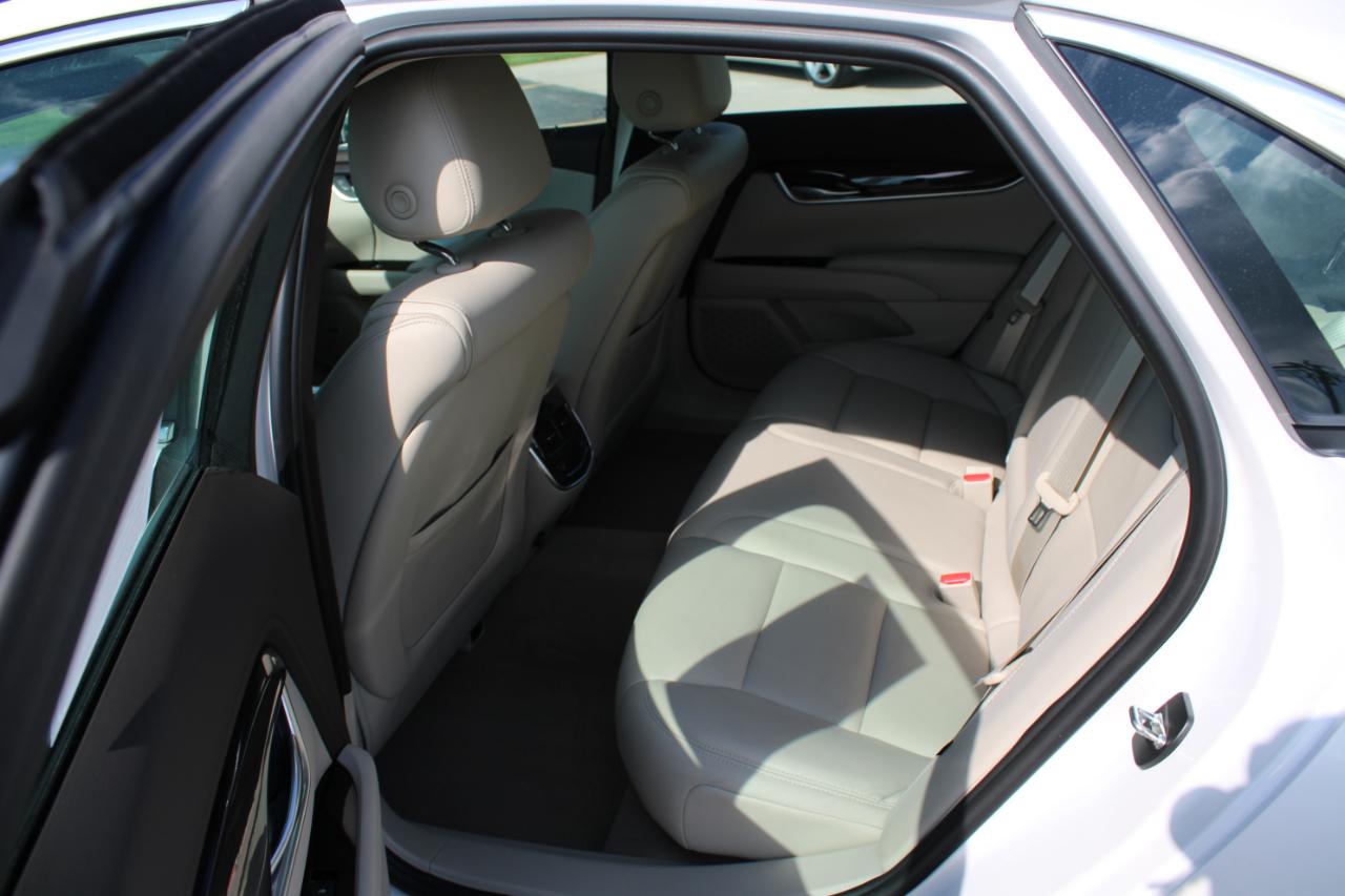 Cadillac XTS Luxury FWD 2017