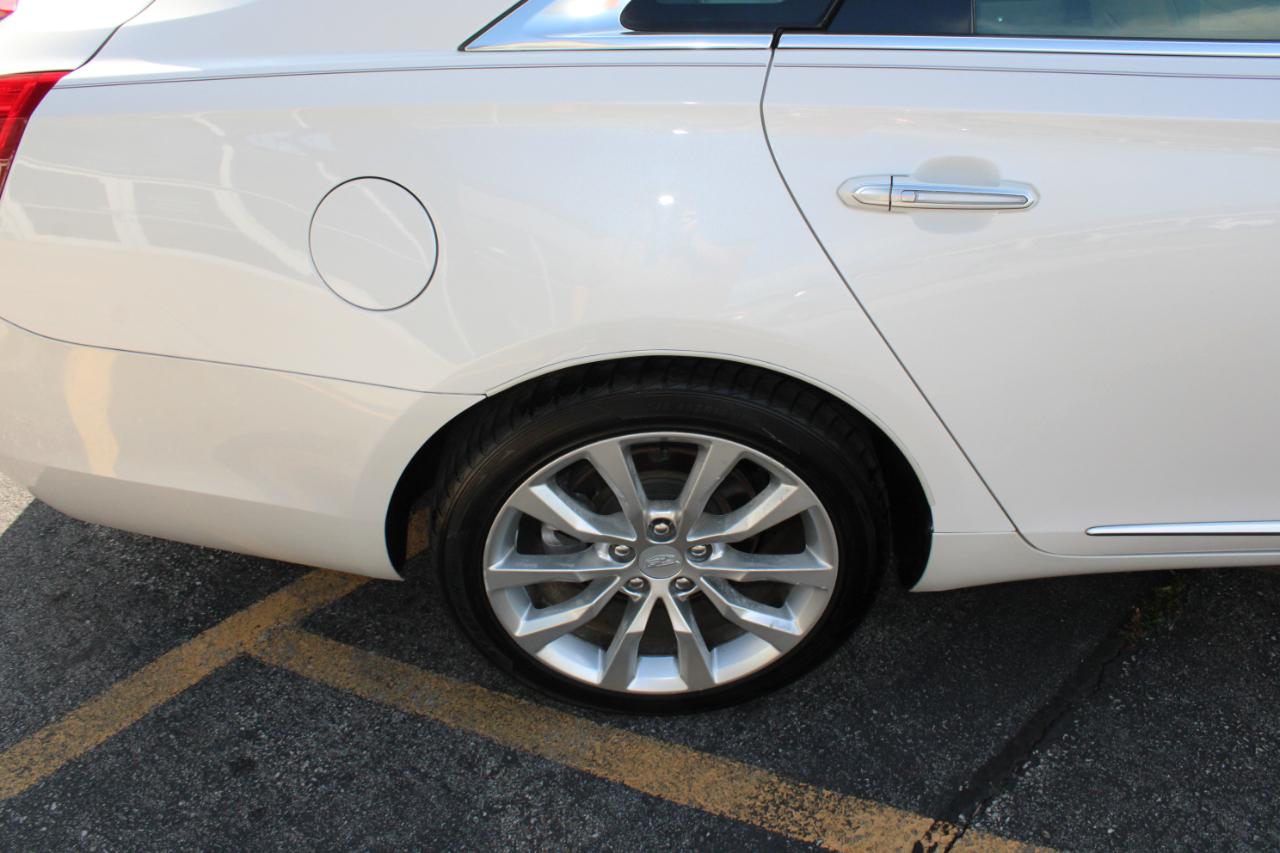 Cadillac XTS Luxury FWD 2017
