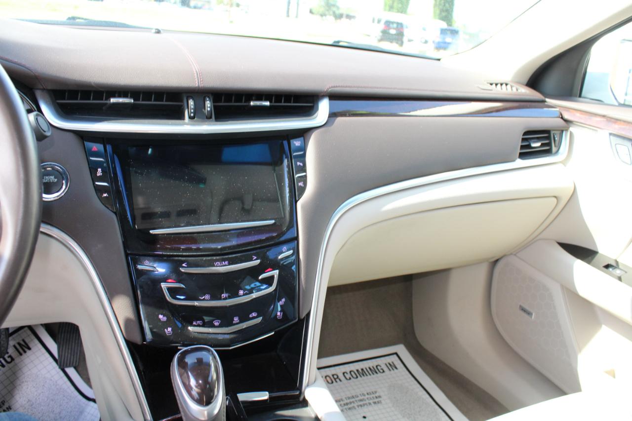 Cadillac XTS Luxury FWD 2017