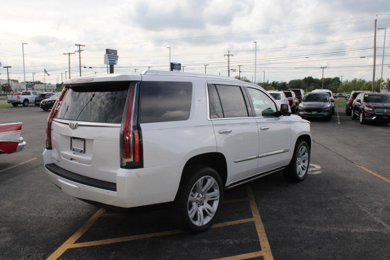 Cadillac Escalade Premium 4WD 2017