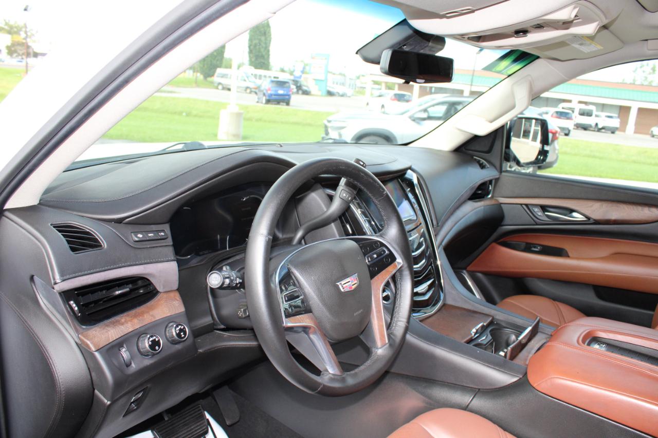 Cadillac Escalade Premium 4WD 2017