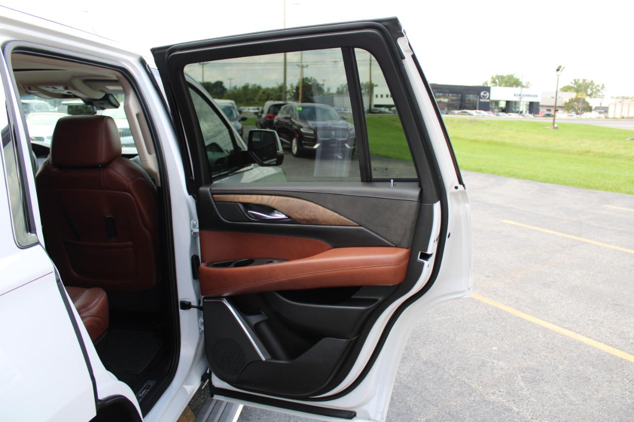 Cadillac Escalade Premium 4WD 2017