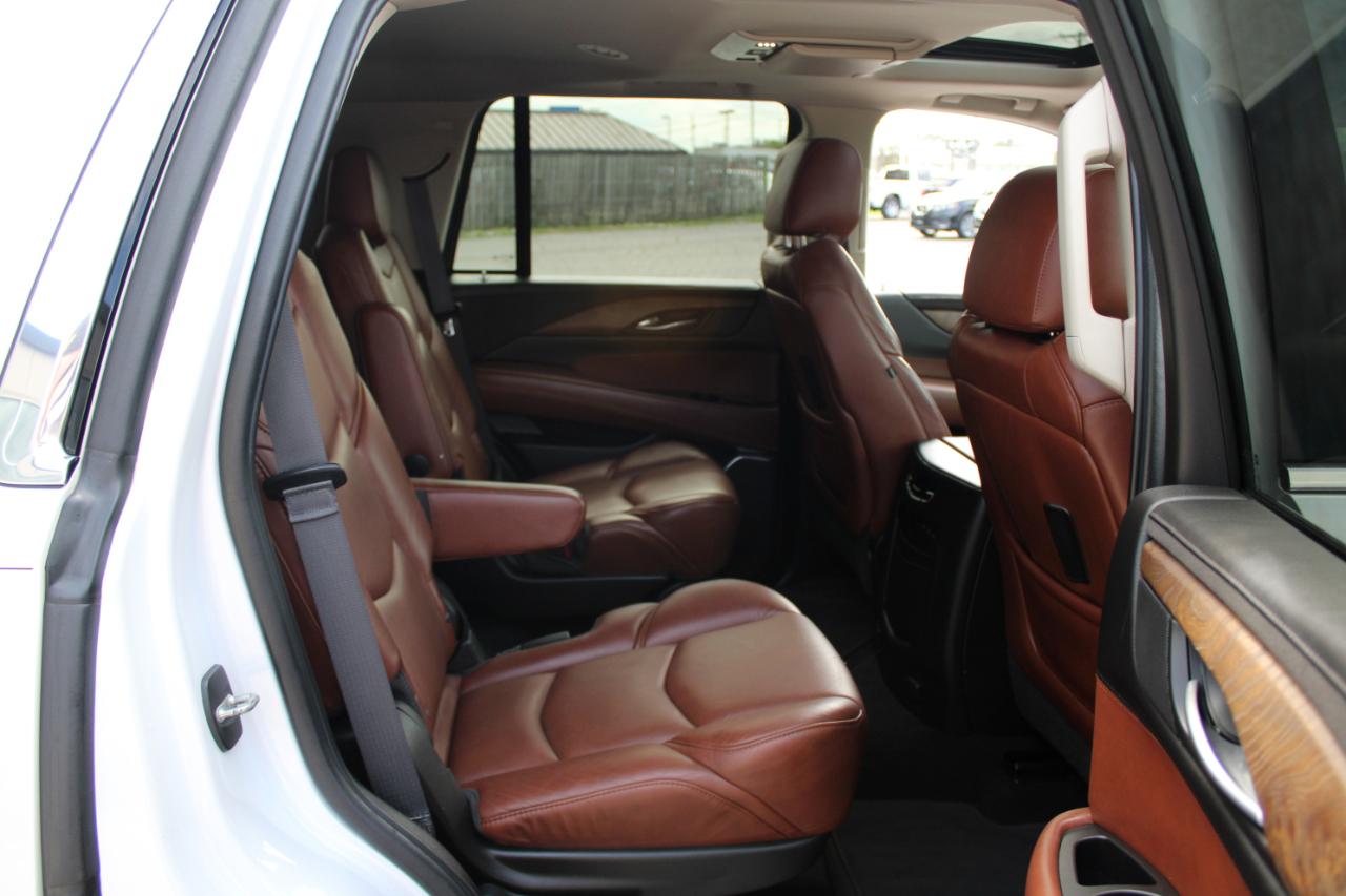 Cadillac Escalade Premium 4WD 2017