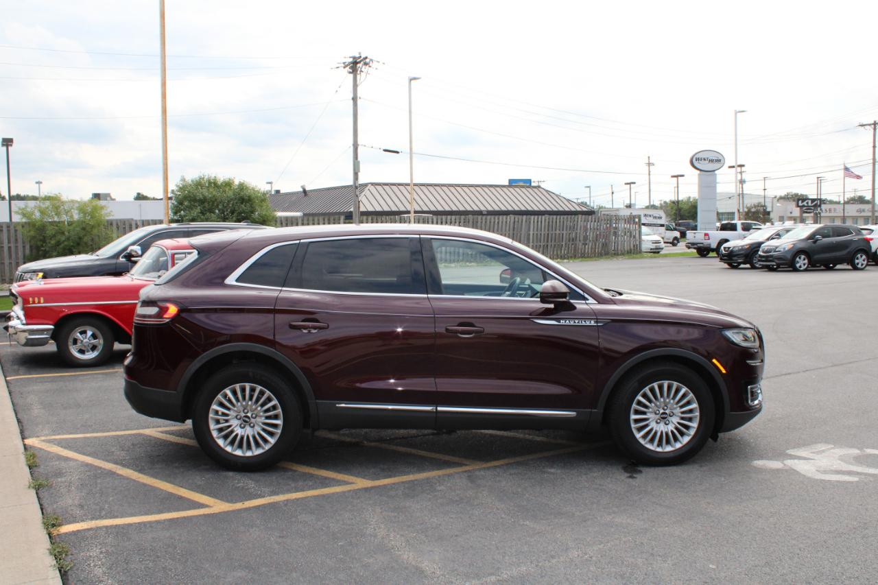 Lincoln Nautilus Base AWD 2019