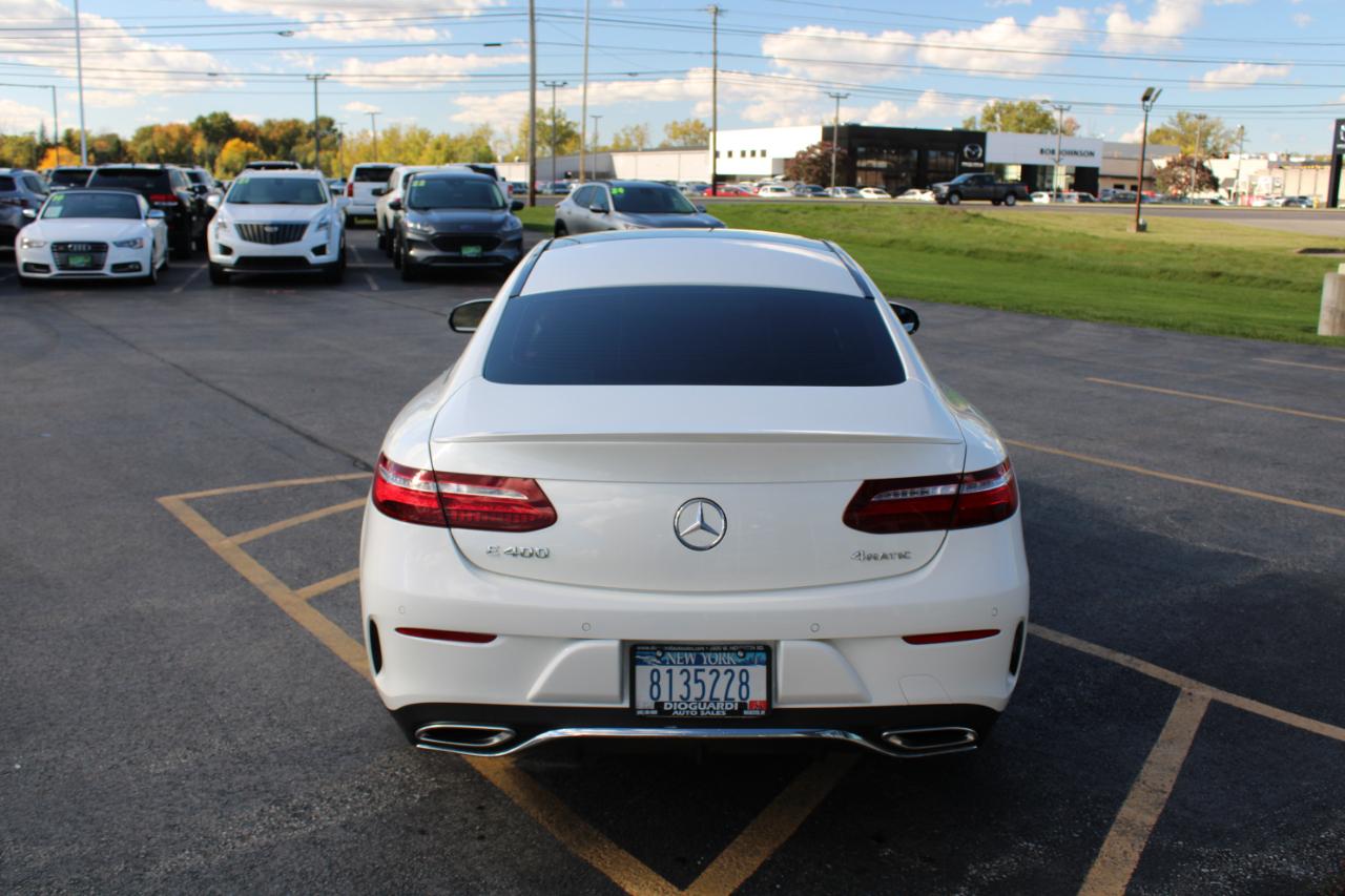 Mercedes-Benz E-Class photo 10