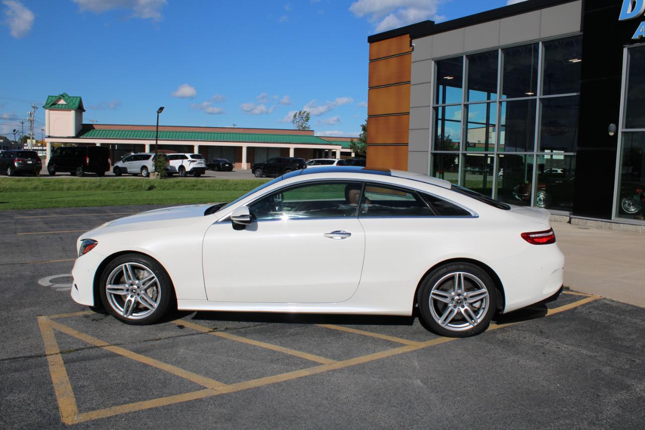 Mercedes-Benz E-Class photo 12
