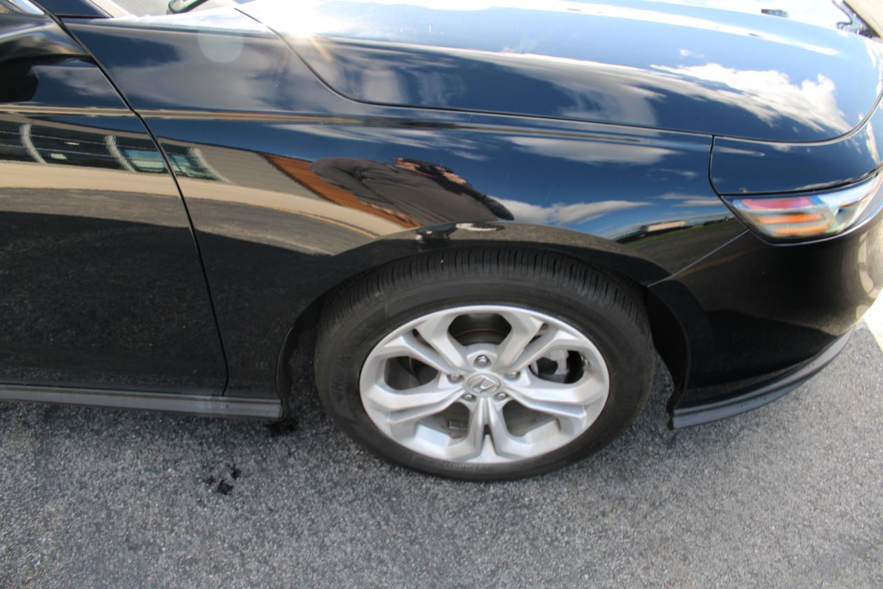 Honda Accord photo 25