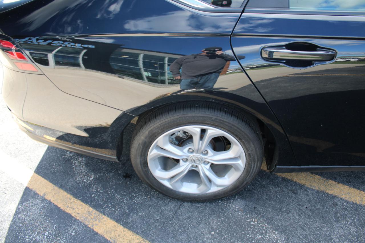 Honda Accord photo 26
