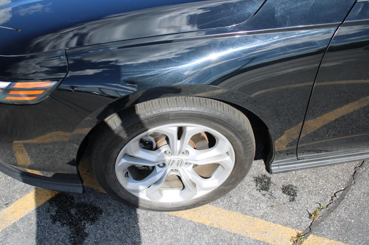 Honda Accord photo 28