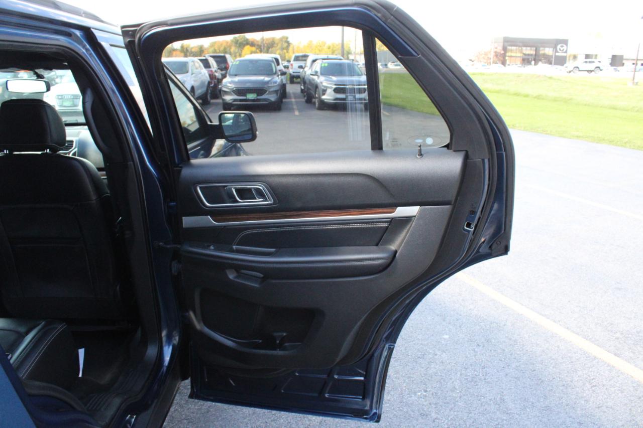 Ford Explorer Limited 4WD 2017
