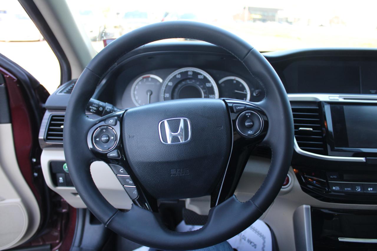 Honda Accord photo 33