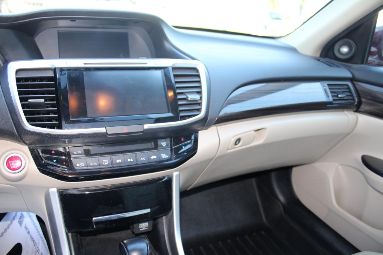 Honda Accord photo 34
