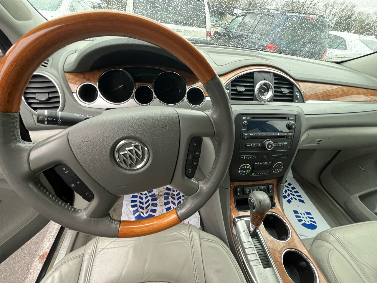 Buick Enclave Leather FWD 2012