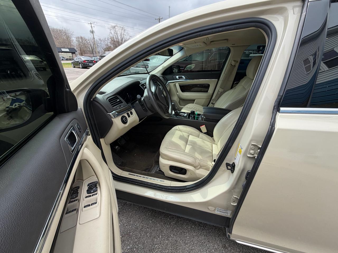 Lincoln MKS FWD 2014