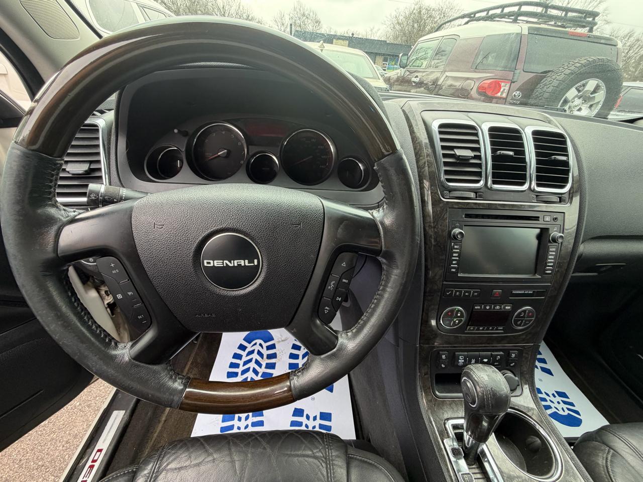 GMC Acadia Denali FWD 2012