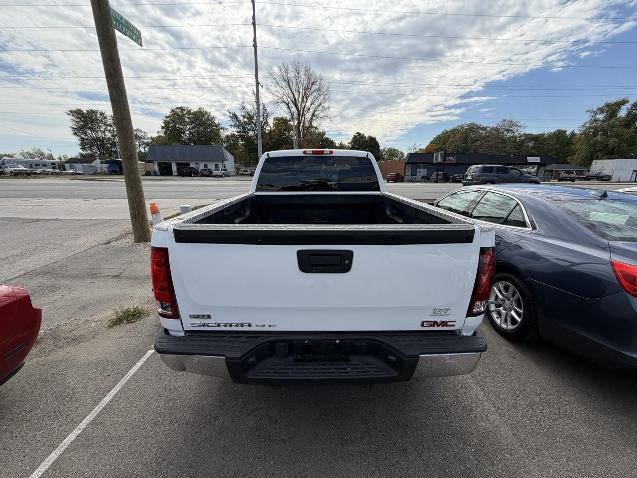 GMC Sierra 1500 SLE Ext. Cab 4WD 2011
