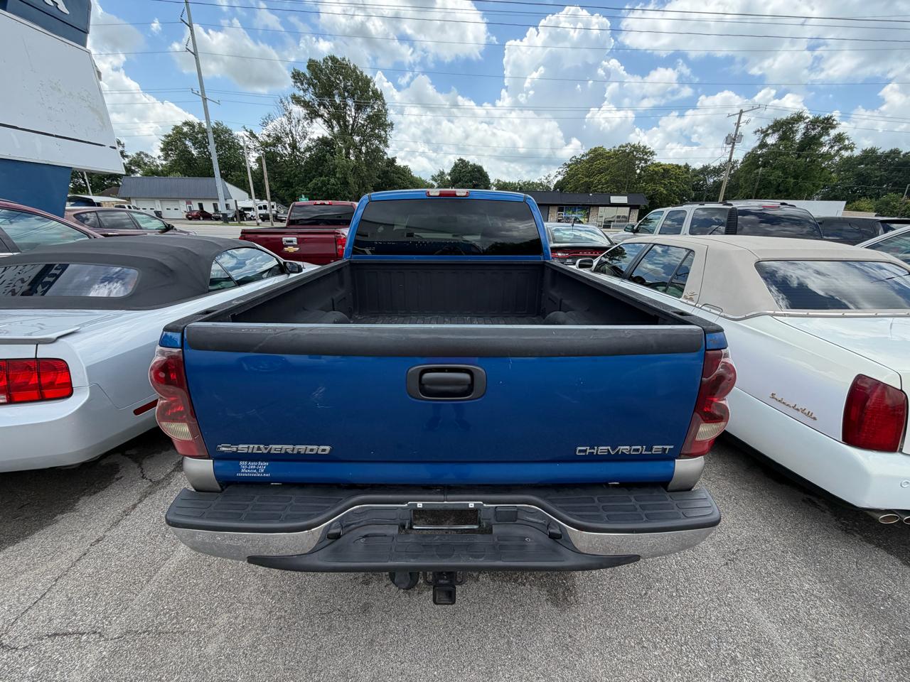 Chevrolet Silverado 1500 Ext. Cab Short Bed 2WD 2003