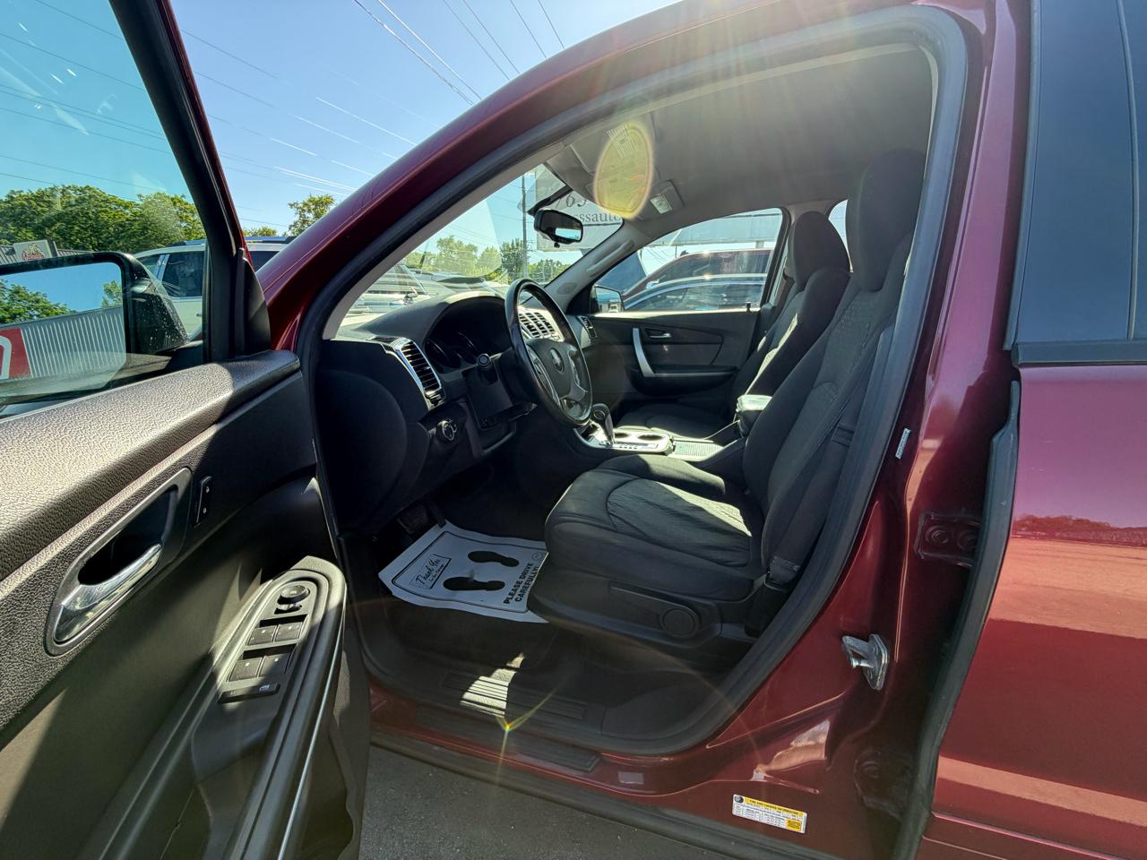 GMC Acadia SLE-1 FWD 2011
