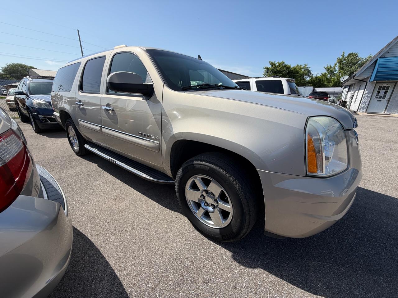 GMC Yukon Denali XL AWD 2007