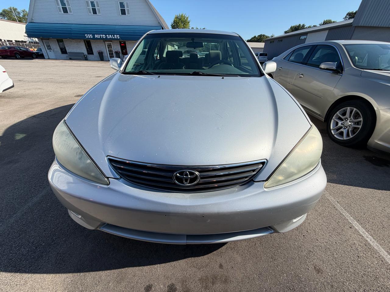 Toyota Camry LE V6 2005
