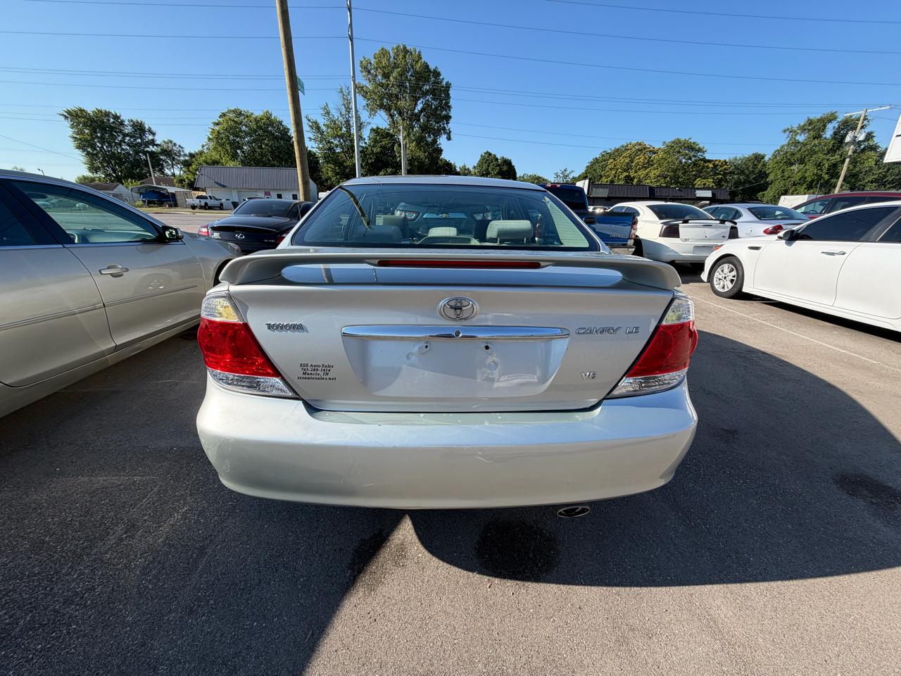 Toyota Camry LE V6 2005