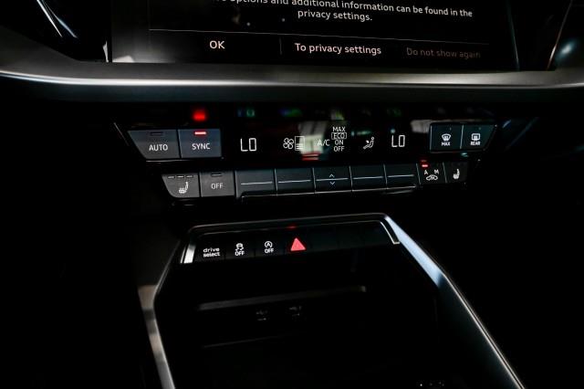 Audi A3  2022 Audi A3  2022