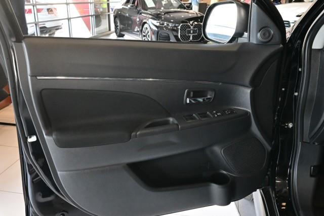 Mitsubishi Outlander Sport  2024 Mitsubishi Outlander Sport  2024